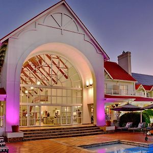 Courtyard Hotel Gqeberha